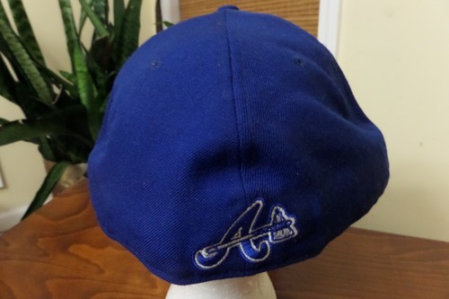 NEW ERA 59FIFTY ATLANTA BRAVES FITTED HAT SIZE 8 Rare "Royal Blue" - Picture 4 of 4