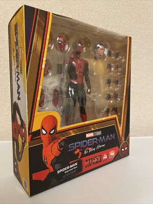 アメコミ MAFEX No.194 SPIDER-MAN MAFEX No. 194 Spider-Man: No Way Home Upgraded Suit Figure