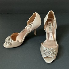 Badgley Mischka Shoes Caitlin Pumps Blush Nude Heels Satin Jeweled Bridal 6M