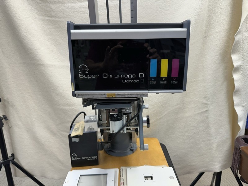 Omega D6 XL 4” X  5” Enlarger Dichro II head, Turret W/3 Lenses, 7 Neg Carriers