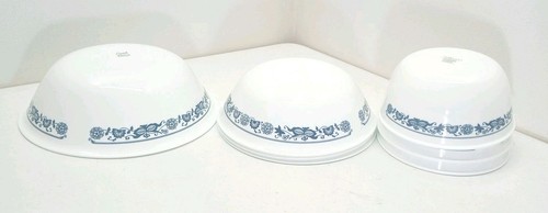 Corelle OLD TOWN BLUE BOWL Lot 1- 10.5”bowl,3-8.5" Bowls ,3 -6"X3 Deep Soup Bowl