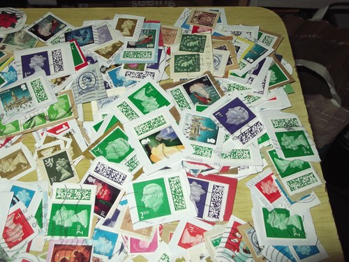 150 grms GB Kiloware Semi-Picked Stamp Mix. (All Damaged/Pen Marked Removed) - Picture 3 of 5