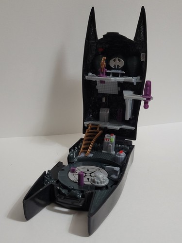 1995 DC Comics Batman Forever Micro Machines Fledermaushöhle Spielset - Bild 3 von 5