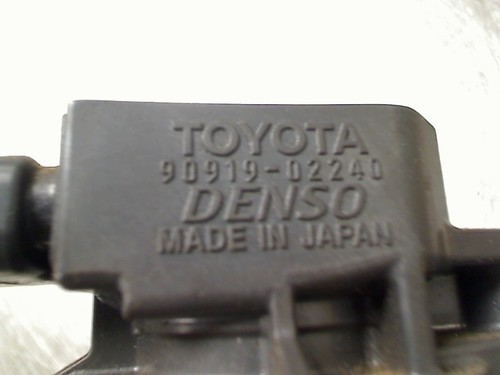 BOBINA ACCENSIONE ACCENSIONE COIL TOYOTA YARIS VERSO (P2) MPV 1.3 16V (2NZFE) 2002 - Foto 1 di 3