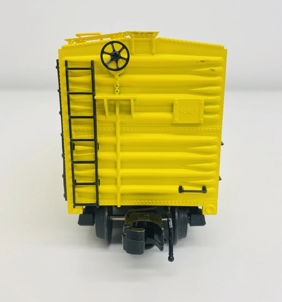 K-Line Canadian Pacific CP Rail Yellow Boxcar #49011 K761-1214 LN - Image 3 of 4