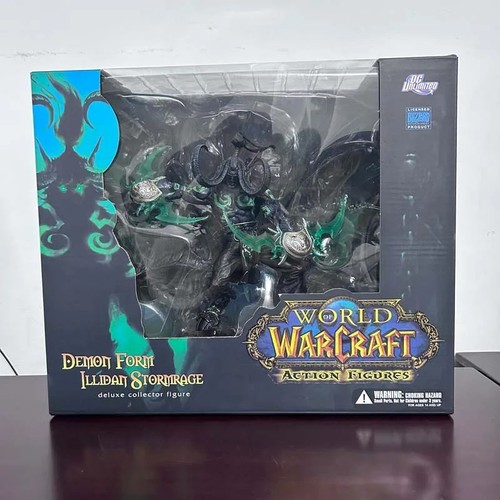 Lich King World Of Warcraft Collectible Figure With Stand - Picture 9 of 10