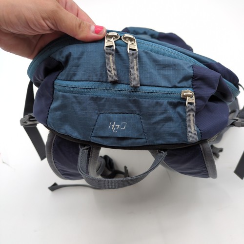 Deuter Airlite 22L Hiking Backpack Blue Lightweight Rain Cover Ventilated Frame - Picture 7 of 13