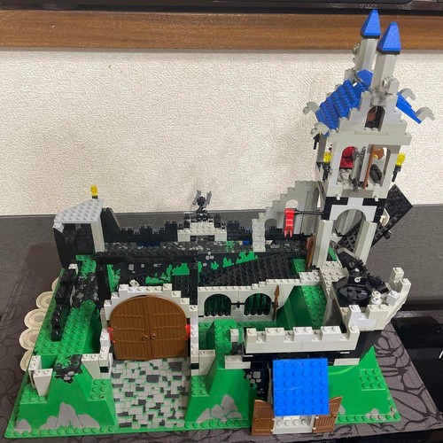 LEGO System 6090 Royal Knight's Castle Vintage Rare w/o Box - Picture 6 of 13