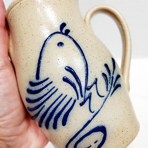 Vintage 1989 Conner Prairie LG Pottery Folk Art Pitcher Blue Bird On Brown *Rare - Picture 2 of 10