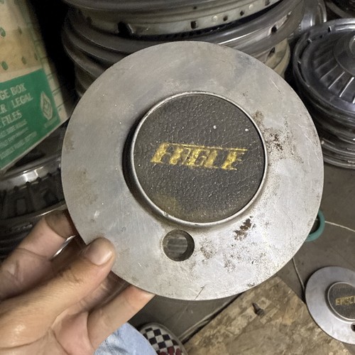 EAGLE ALLOYS METAL CENTER CAP USED 6 1/8" Diameter - Picture 2 of 3