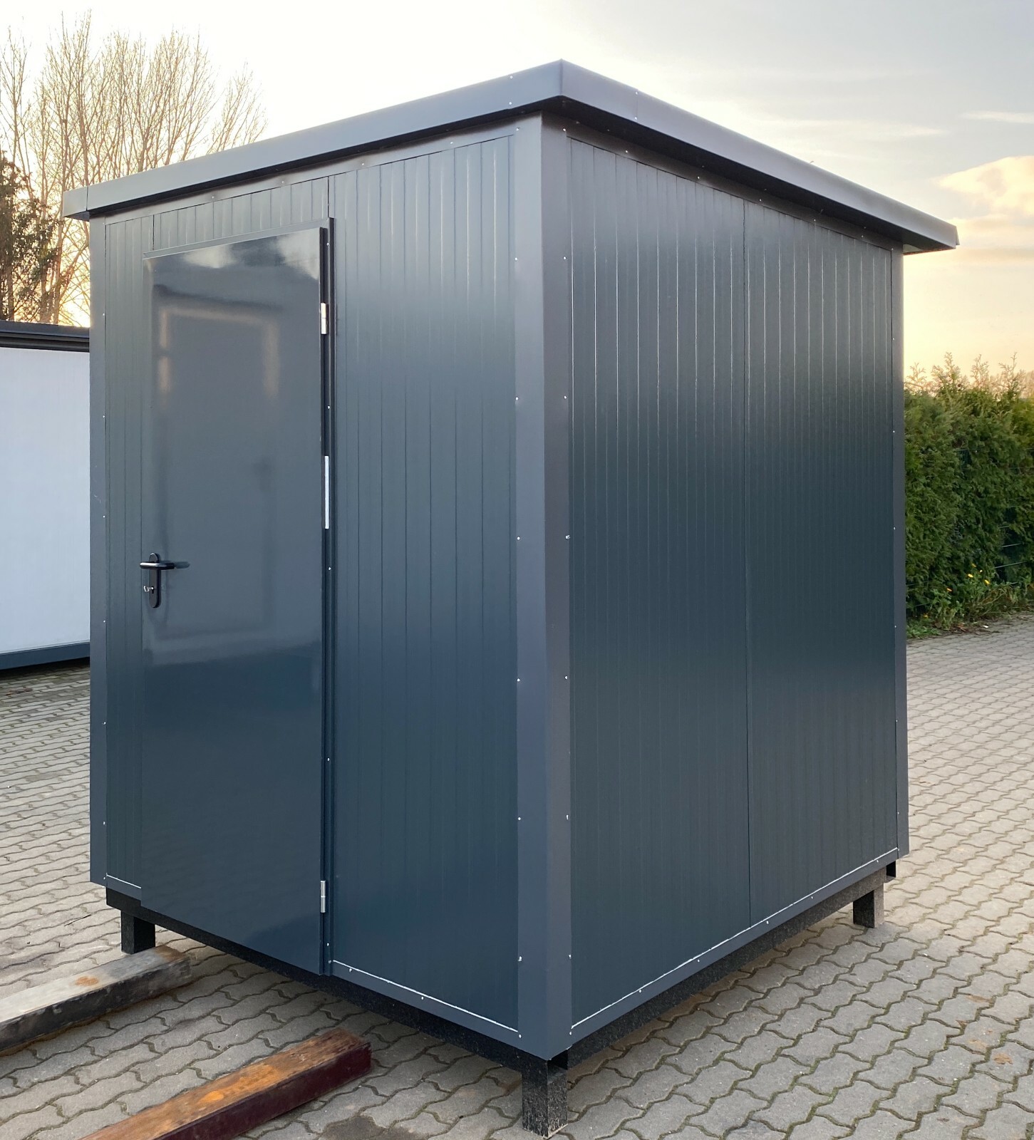 WC-Container Toilettencontainer - verschiedene Größen auch mit Dusche Tank