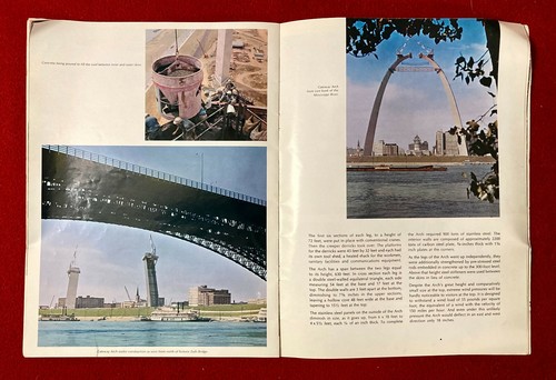 Libro de recuerdos Gateway Arch de 1970/St. Louis/Versión temprana después de la apertura del arco - Imagen 10 de 12