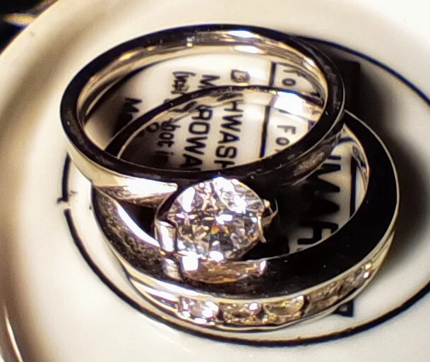 Anillo de topacio, anillo blanco, anillo de piedras preciosas, relleno de oro de 10K, juego de novia de 2 piezas. Foto 3 de 4