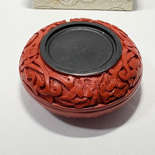 Vintage Red Cinnabar Carved Lacquer Trinket Box Round Flowers Orig Box 3" - Picture 7 of 12