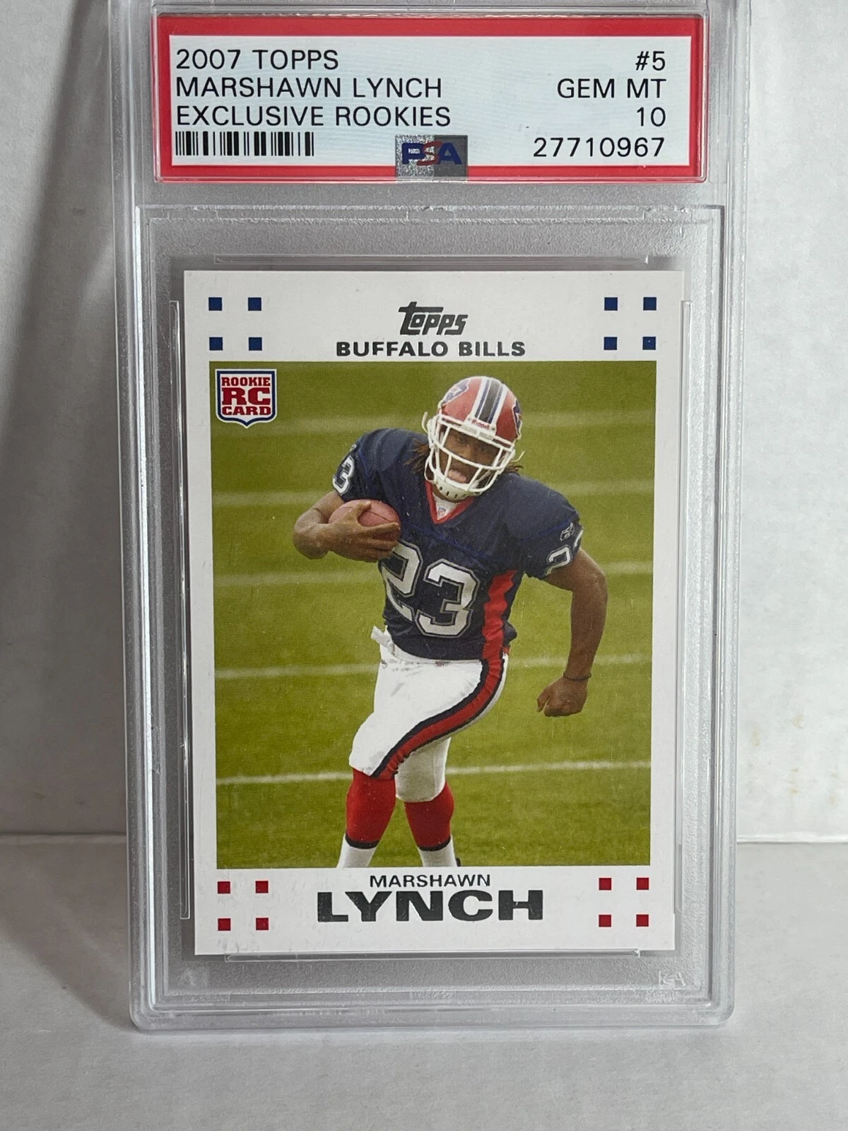 Marshawn Lynch Topps Exclusive Rookies #5 Base