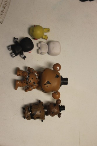 Five Nights At Freddys Funko POP Vinyl Figures - Picture 2 of 3