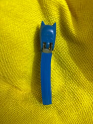 Vintage Pez Bat Man No Feet Austria 3,942,683 Clean No Cape 1960s PARTS ONLY - Picture 3 of 7