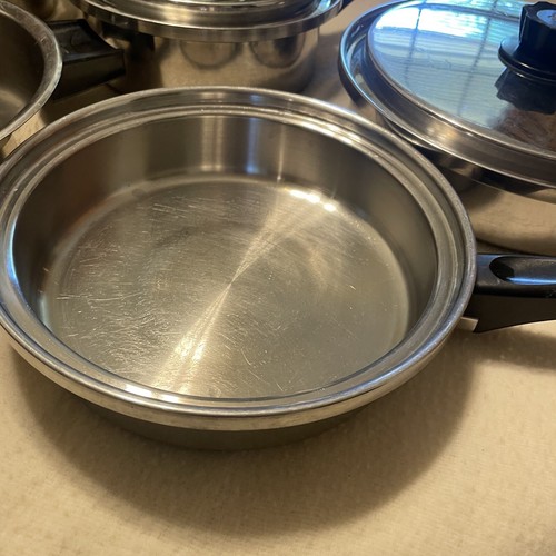 Vintage Lustre Craft 9 Piece Cookware Set 3 Ply Made In U.S.A. - Picture 5 of 7