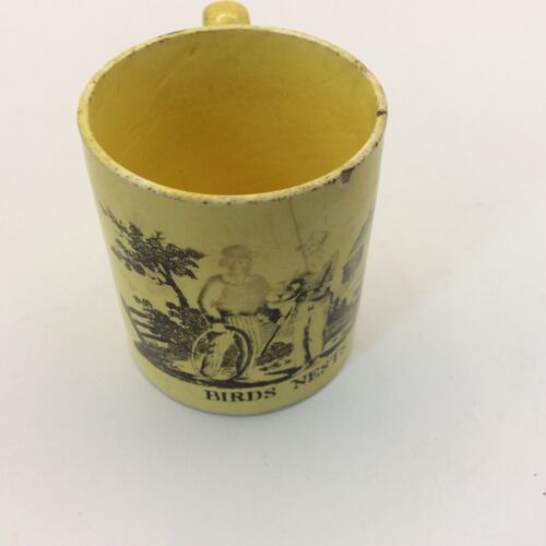 Antica tazza per bambini in miniatura canarino - trasferimento nero - " nido di uccellini" - Foto 2 di 14