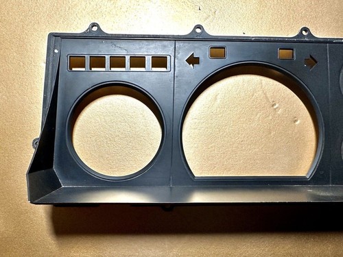 Toyota Land Cruiser 70 series 12V Cluster Internal Bezel Frame FJ70 - Bild 2 von 8