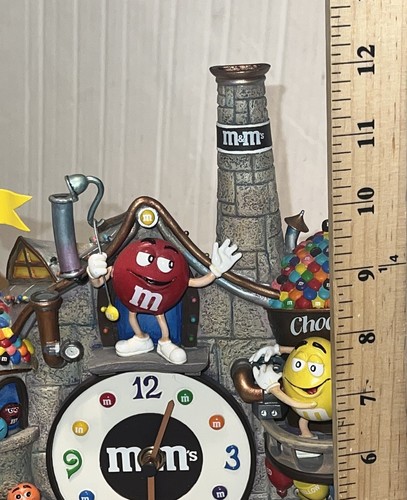 Danbury Mint M&M's 12" Collector Clock Chocolate Factory Candy 2005 Collectible - Picture 12 of 12