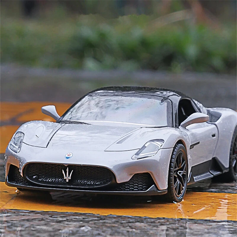 1:22 Maserati MC20 Cabrio Alloy Sports Car Model Diecast Metal Vehicle Car Model - Image 3 of 4