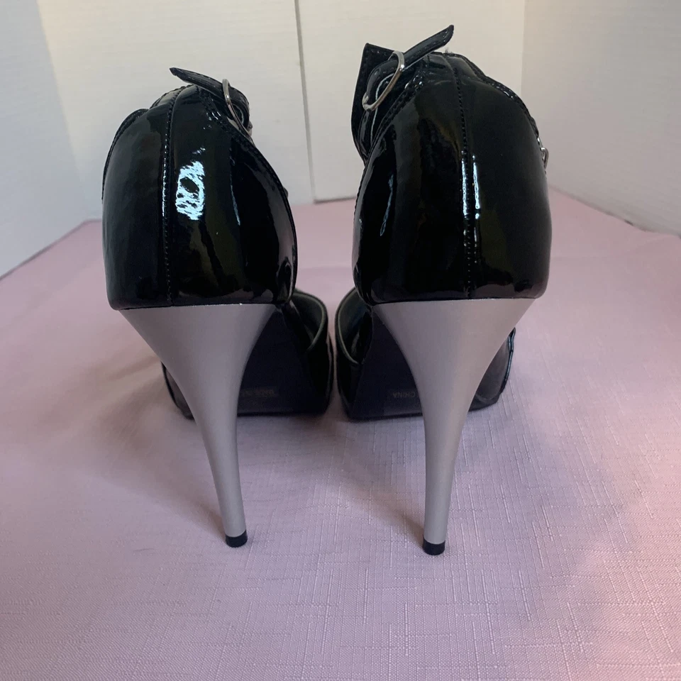Ellie Black & Silver Staletto Heels, Size 9, New, 4 3/4” Heel - Image 3 of 4