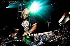Carl Cox Live Classics, House & Techno DJ-Sets 256GB USB SPECIAL (1989 - 2025)