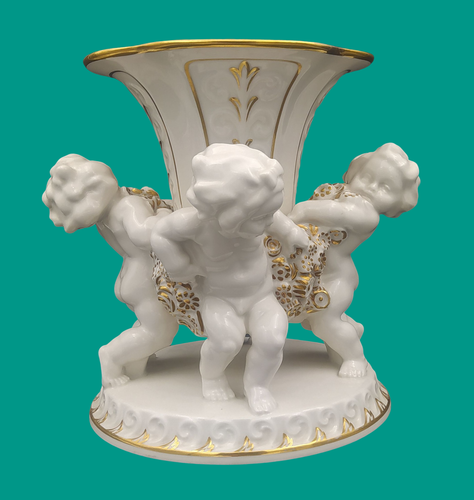 Hutschenreuther Porcelain centerpiece with base of 4 putti K Tutter - Picture 15 of 24