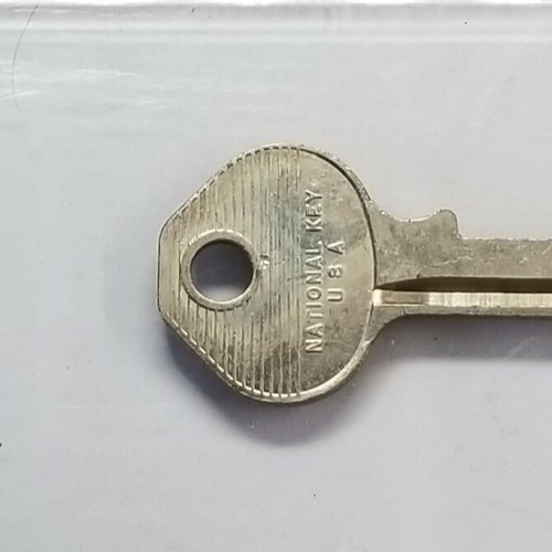 Cole National Key brand key blanks, VR4, locksmith, Set of 2 - Picture 3 of 4