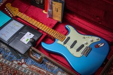 FENDER USA Custom Shop '62 Stratocaster *Dealer Exclusive Flamethrower