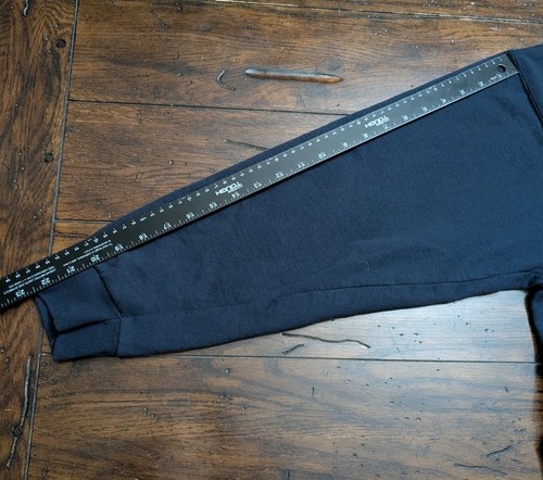 Chicago Bears NFL Team Apparel Sweatshirt L Hoodie Navy Vintage Inspired Graphic - Picture 5 of 9