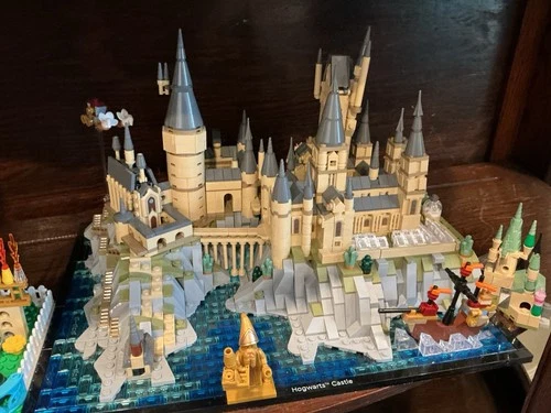 LEGO Harry Potter HOGWARTS castle & Vintage Wedding/Town Hall Set