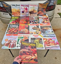 Lot of 17 Vtg 1960s, 1970s, 1980s Better Homes & Gardens Family Circle Magazines