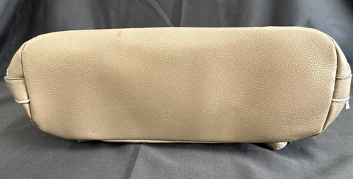 U.S. POLO ASSN Brown Diamond Signature Women Backpacks. - Picture 5 of 12