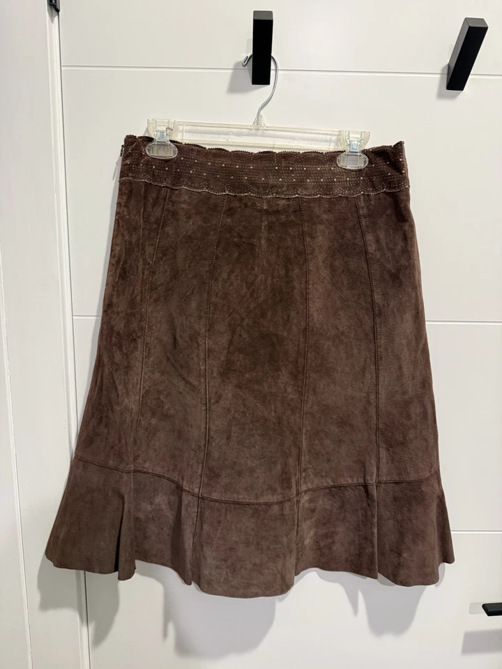 Women’s Cabi Suede Brown Midi Skirt Size 6 - Image 3 of 3