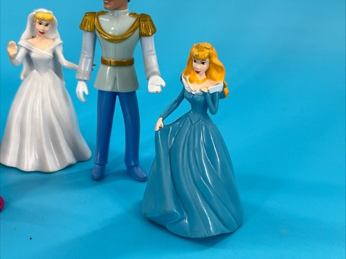 Disney Ratón Cenicienta Miniatura PVC Figura y Plástico Pasteles Toppers 7 - Imagen 4 de 5