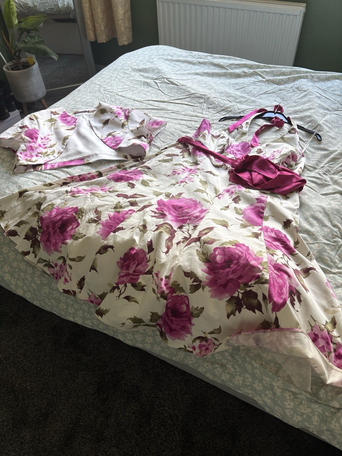 Picture 4 of 9