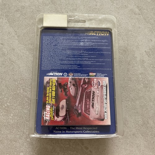 1998 Action Platinum Ward Burton #22 MBNA 1:64 Die Cast Car 1 of 10,080 - Picture 2 of 3