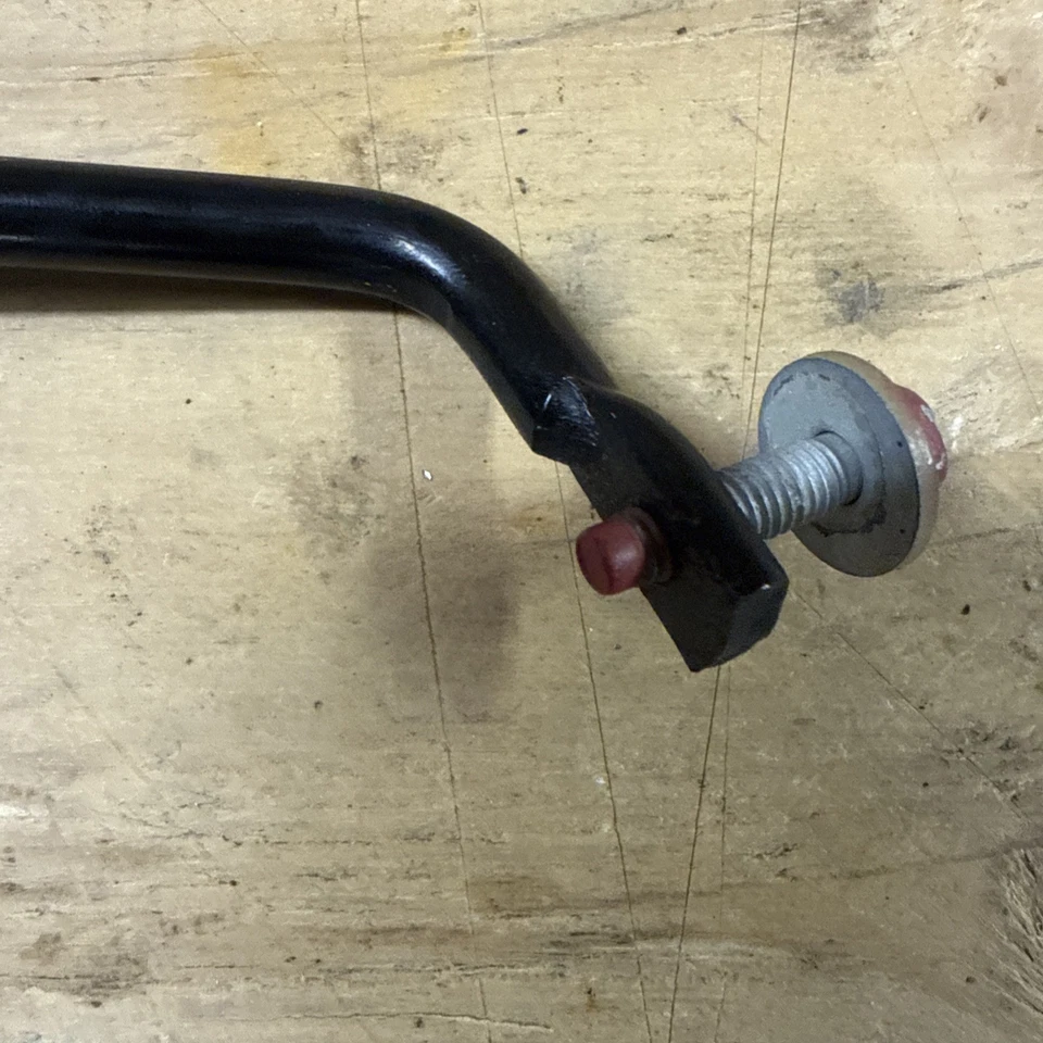 原始设备制造商 20-22 雪佛兰索罗德 2500 HD 3500 高清前挡泥板支撑 84534509 — 第 4/4 张图片