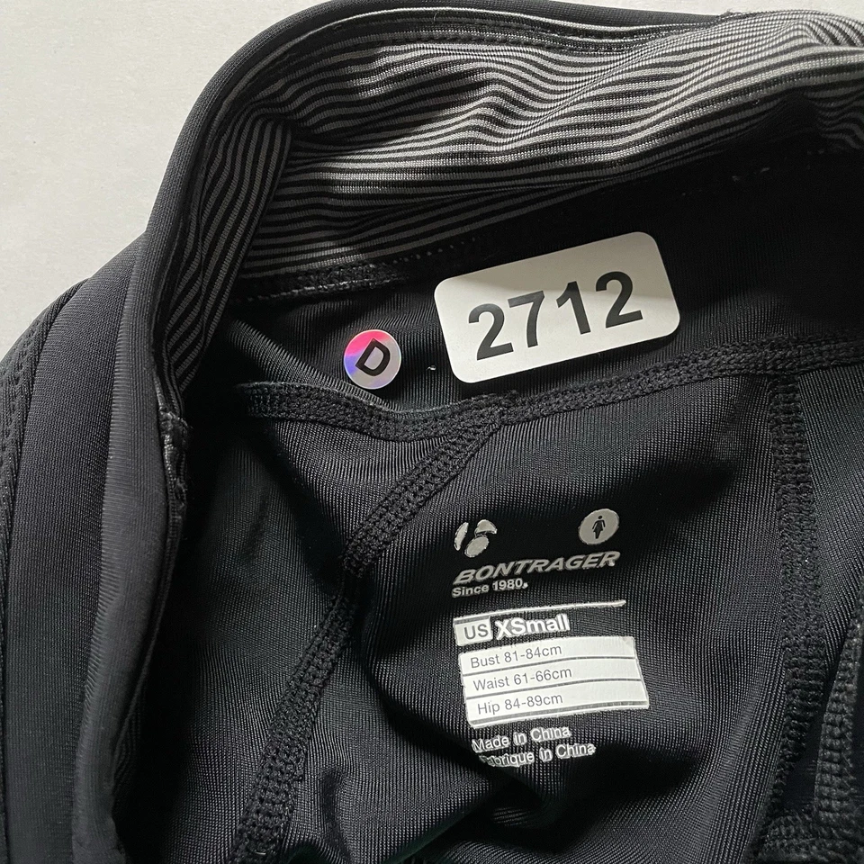 Bontrager Vella Knickers Women's XS Black Cycling Capris 3/4 Length Chamois - Image 4 of 4