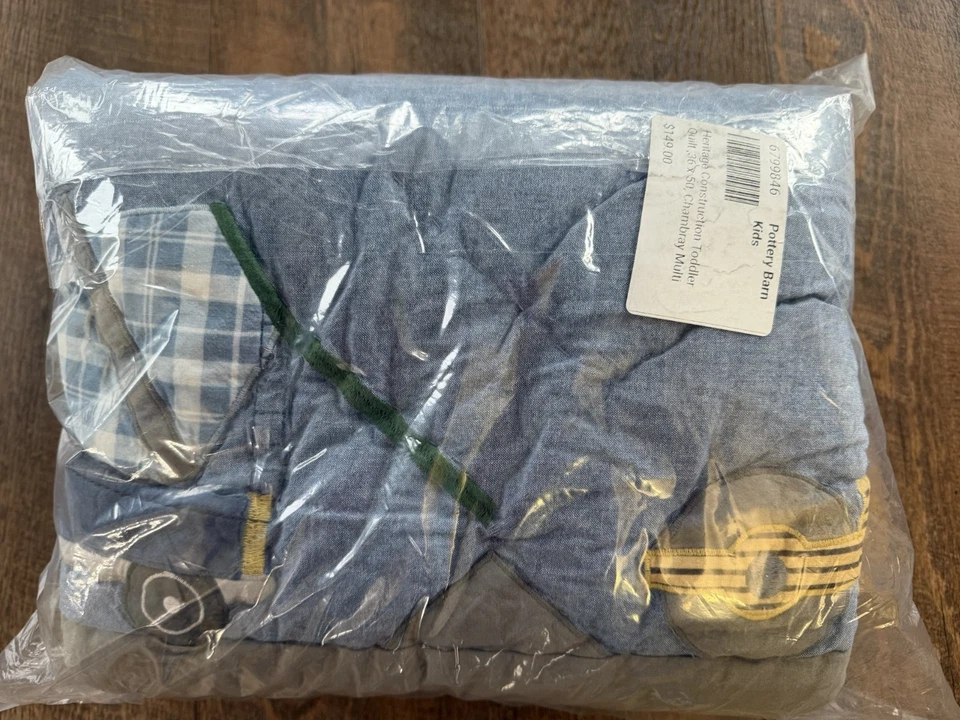 Nuevo edredón Pottery Barn Kids Heritage Construction para niños pequeños Foto 3 de 3