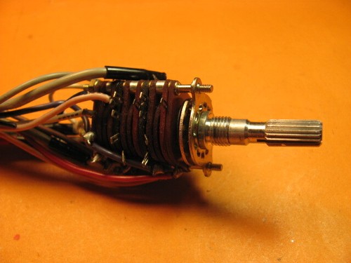 📈MCS FUNCTION POT 4 POSITION 3212 STEREO RECEIVER - Picture 3 of 4