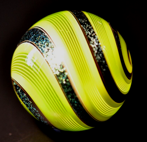 HOT HOUSE GLASS MARBLE/1.815"-LIME BANDED FINE LINER #66-GRASS GREEN DICHROIC - Picture 8 of 15