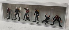 PREISER #10249 HO Set of 6 SCUBA Divers in Wet Suits with Air Tanks & Flippers