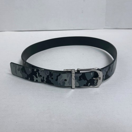 Wrangler Bonded Leder Wendegürtel grau Camouflage schwarz Größe 32/30