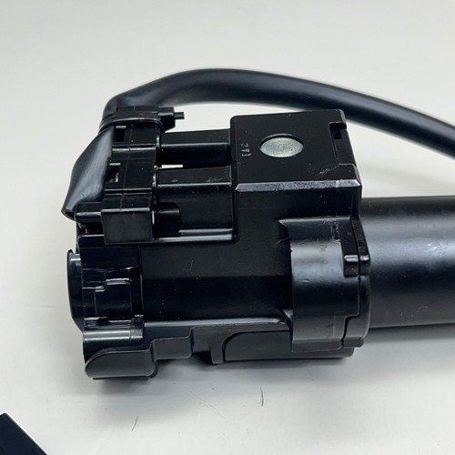 HONDA Lock Set CBR1000RR, CBR1000RR SP Etc Genuine OEM 35010-MKF-A24 - Picture 5 of 16