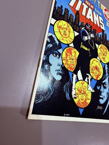 New Teen Titans Annual #2 DC 1983 1st Vigilante NM/MT 9.8 CONDITION - 1st Print - Picture 2 of 6
