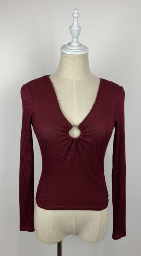 DIVIDED Womens Maroon Long Sleeve Cute Top Blouse Size XS - Picture 1 of 9