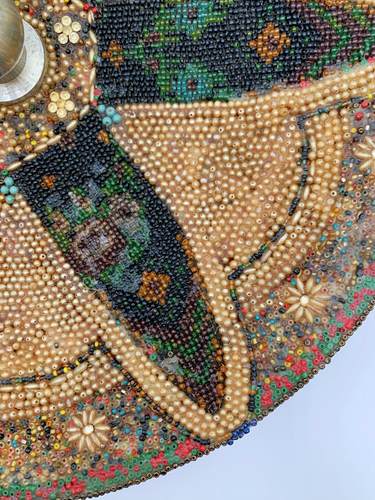 TRAMP ART tipo raro MOSAICO PERLINE pesante 14" vassoio ciotola bassa con mandrino 7 libbre - Foto 6 di 23